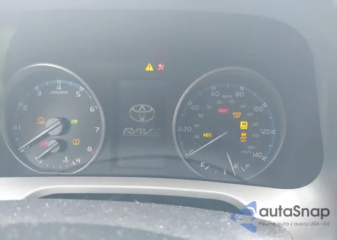 2018 Toyota Rav4 Le z USA, uszkodzony, nr VIN 2T3ZFREV6JW451722